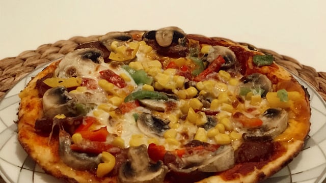 İtalyan Ustalara Taş Çıkartır: Tavada Pizza