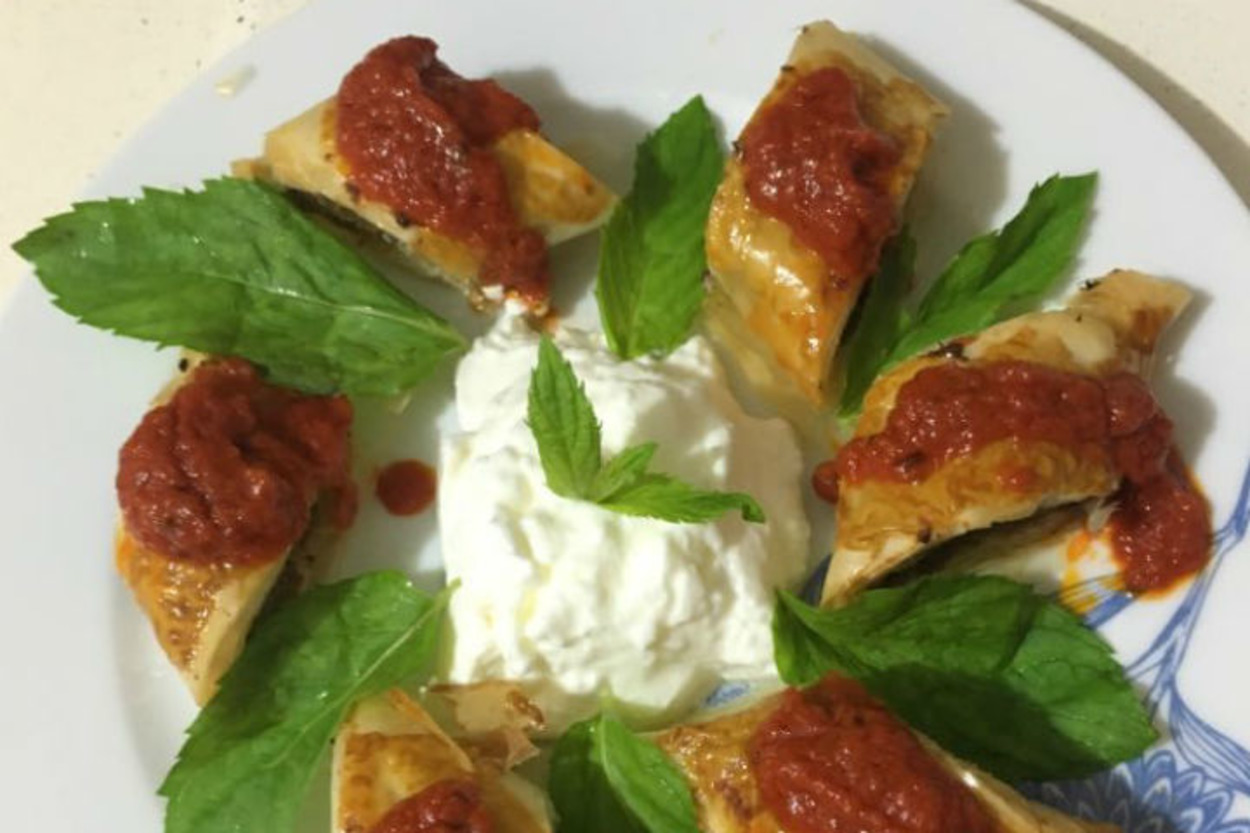 Çıtır Çıtır: Baklava Yufkasından Beyti Sarma
