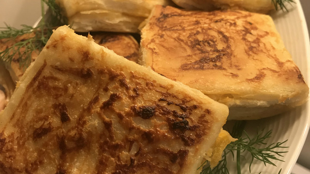 Çıtır Çıtır: El Açması Kabaklı Börek