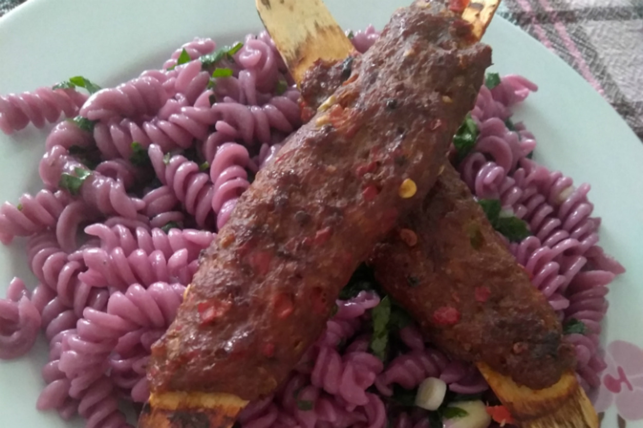 Şalgamından Kebabına: Adanalı Makarna