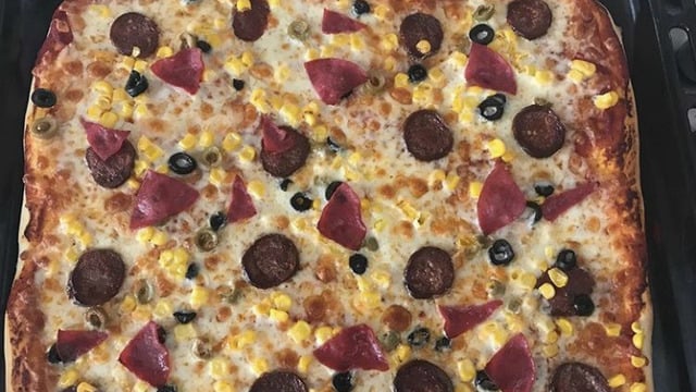 Doyurucu Lezzet: Kolay Karışık Pizza