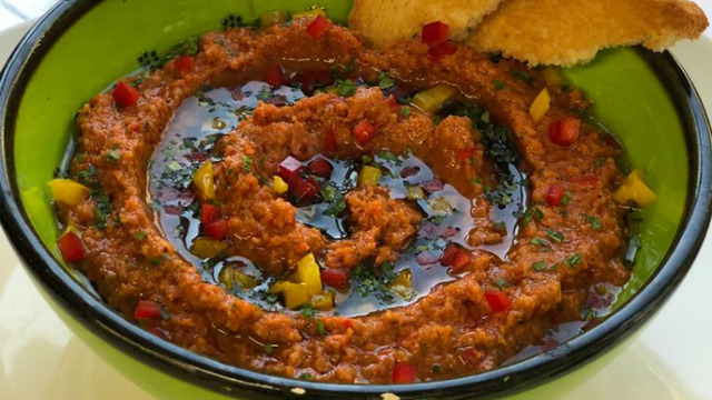 Kahvaltıların Vazgeçilmezi: Pratik Muhammara