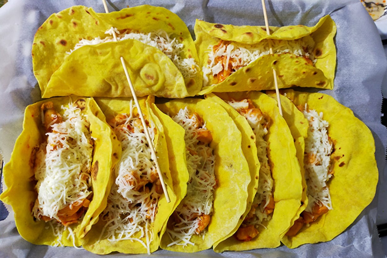 Nefis ve Ekonomik: Zerdeçallı Tavuklu Taco