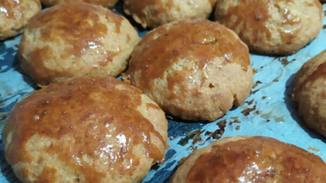 Katı Yağsız: Kıtır Peynirli Poğaça