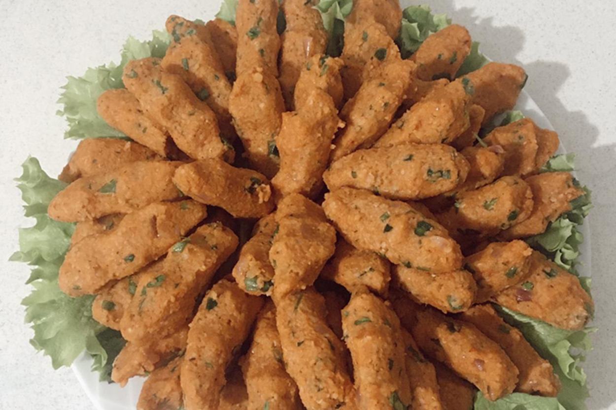 Altın Günlerine: Leziz Mercimek Köftesi