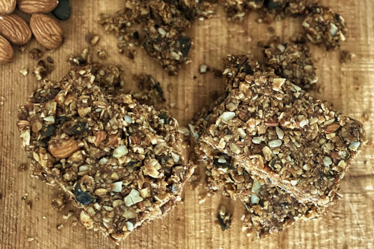 Protein ve Lif Deposu: Granola Bar