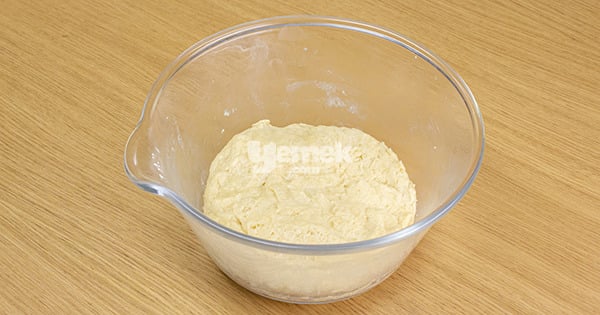 sutas-peynirli-pogaca-asama-6