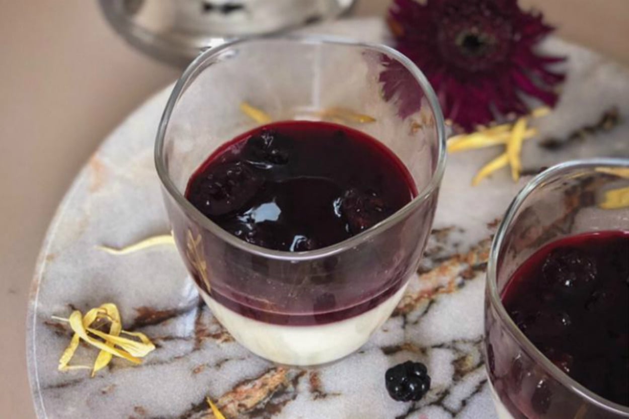 Tatlı Ekşi Uyum: Panna Cotta