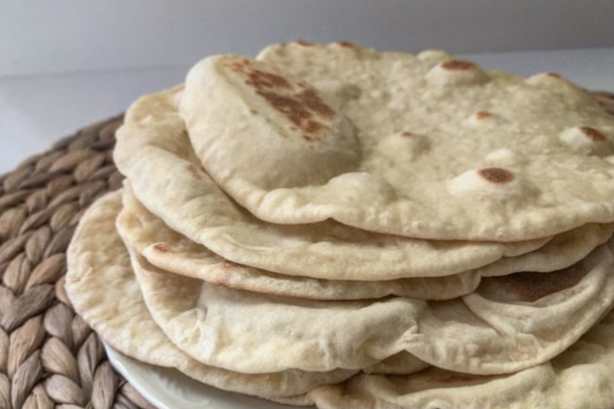 Hint Mutfağından: Naan Ekmeği