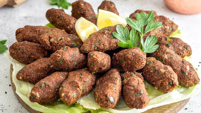 Acı Tutkunlarına: Çiğ Köfte