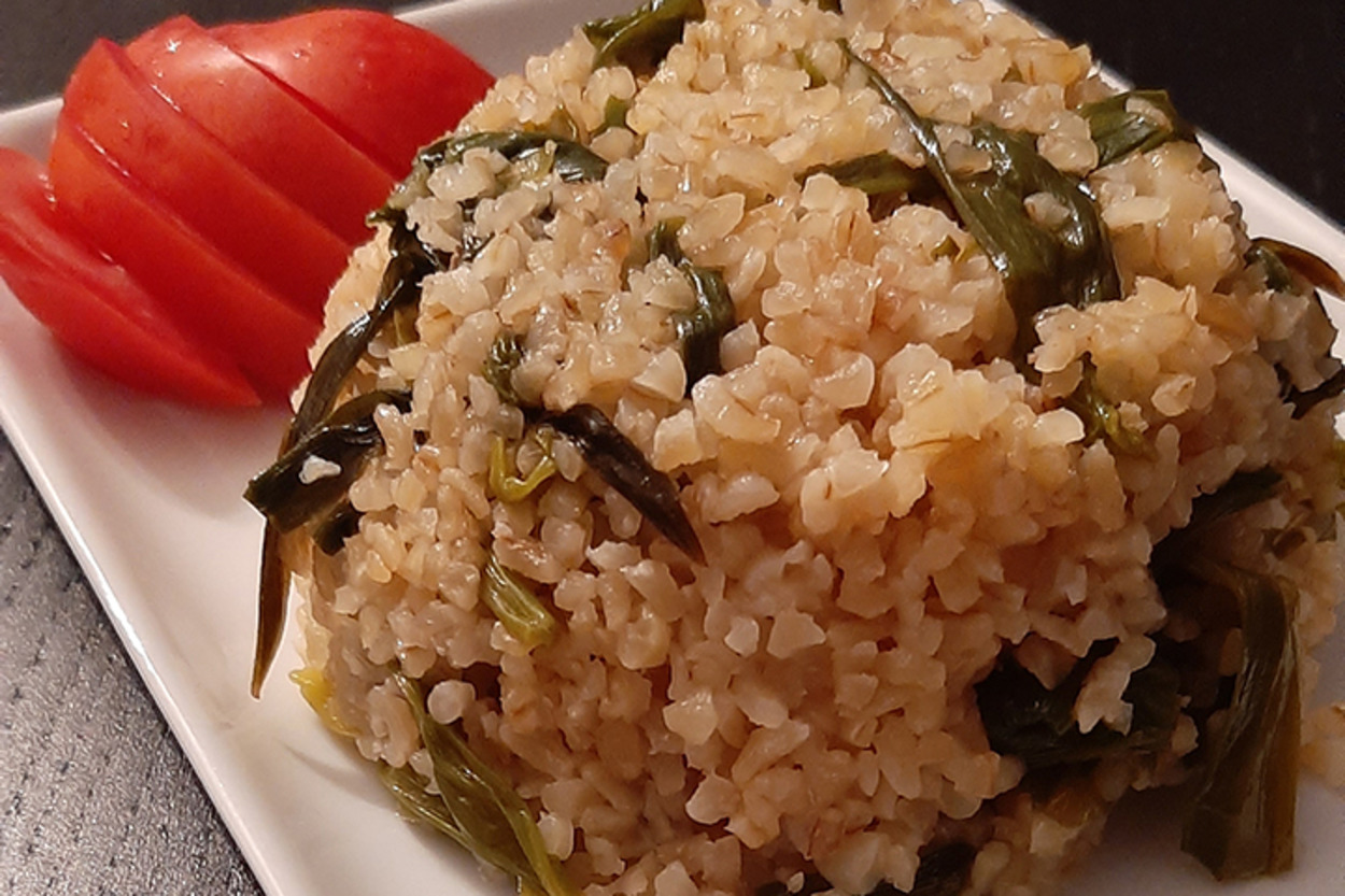 Denemeyen Bilmez: Çiriş Otlu Bulgur Pilavı