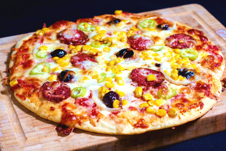 Ev Usulü Pizza Tarifi