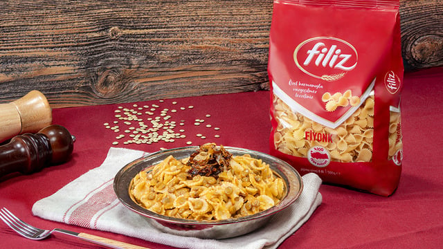 Evdeki Malzemelerle: Müceddere Makarna