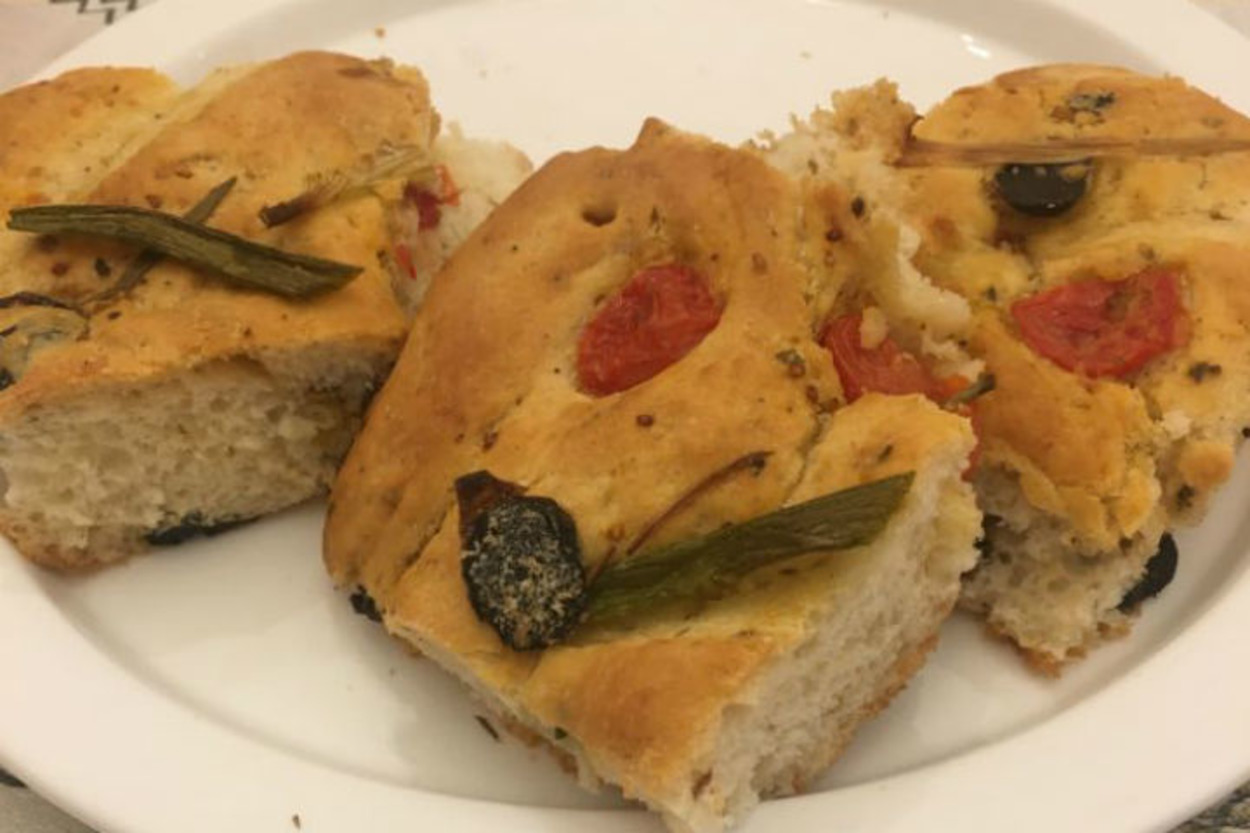 İtalyanların El Emeği: Focaccia Ekmeği