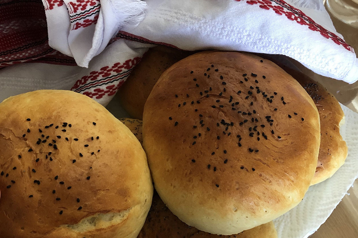 Lezzetli ve Pratik: Hamburger Ekmeği