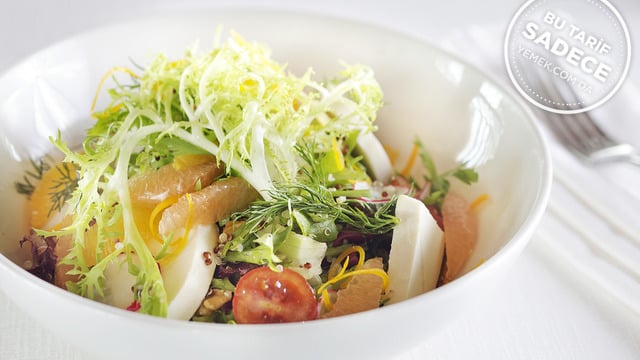 Lacivert Restaurant'dan: Kinoa Salatası