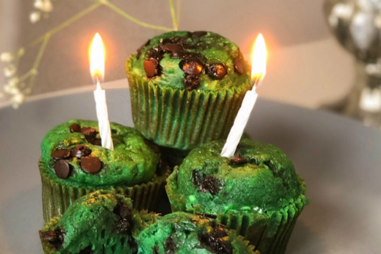 Parti Tadında: Renkli Muffin