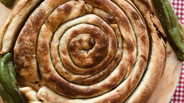 Herkes Yapabilsin Diye: El Açması Boşnak Böreği
