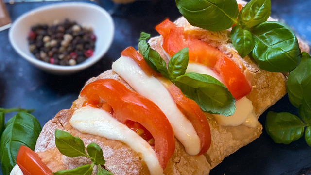 Dışı Çıtır İçi Yumuşacık: Ciabatta Ekmeği