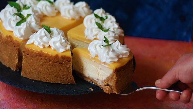 Mayhoş Aromasıyla: Limonlu Soslu Cheesecake