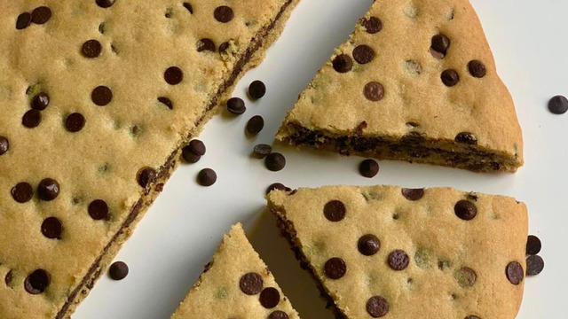 Cookie Pie Olarak Bilinir: Dev Cookie