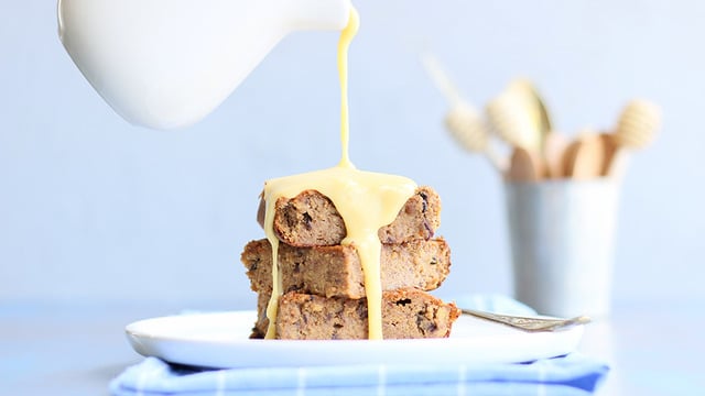 Gluten ve Rafine Şekeri Yok: Badem Unuyla Kek