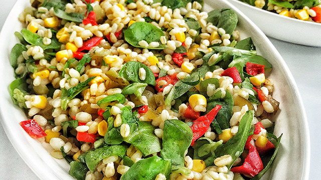 Doyurucu Lezzet: Semizotlu Bulgur Salatası