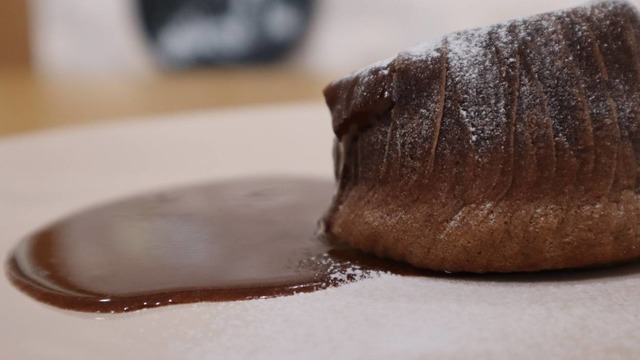 Sadece 4 Malzemeli: Pratik Çikolatalı Sufle
