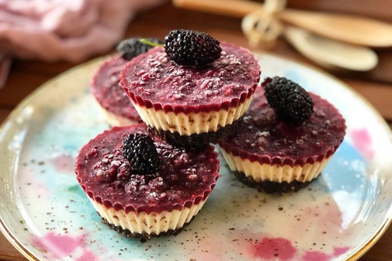 Mutluluk Kaynağı: Karadutlu Raw Cheesecake