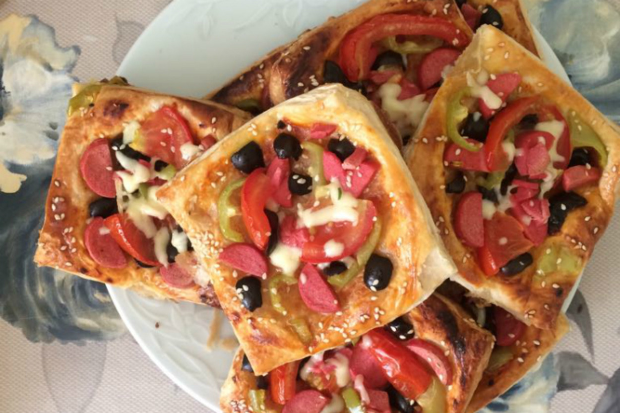 Çıtır Hamuru Mest Eder: Milföy Pizza