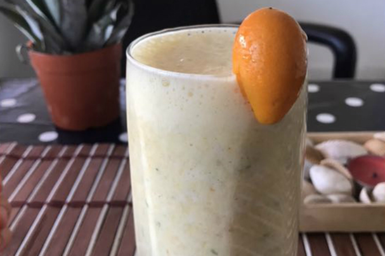 Sıcak Günlerin Kurtarıcısı: Ananaslı Smoothie