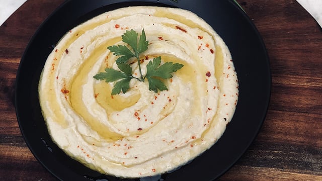 En Sevilen Meze: Kolay Humus
