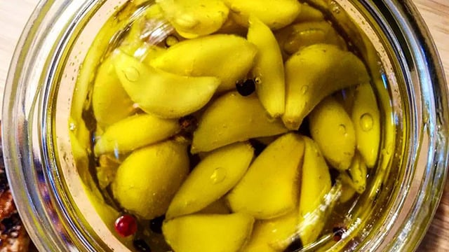 Kokusuz ve Lezzetli: Sarımsak Konfi
