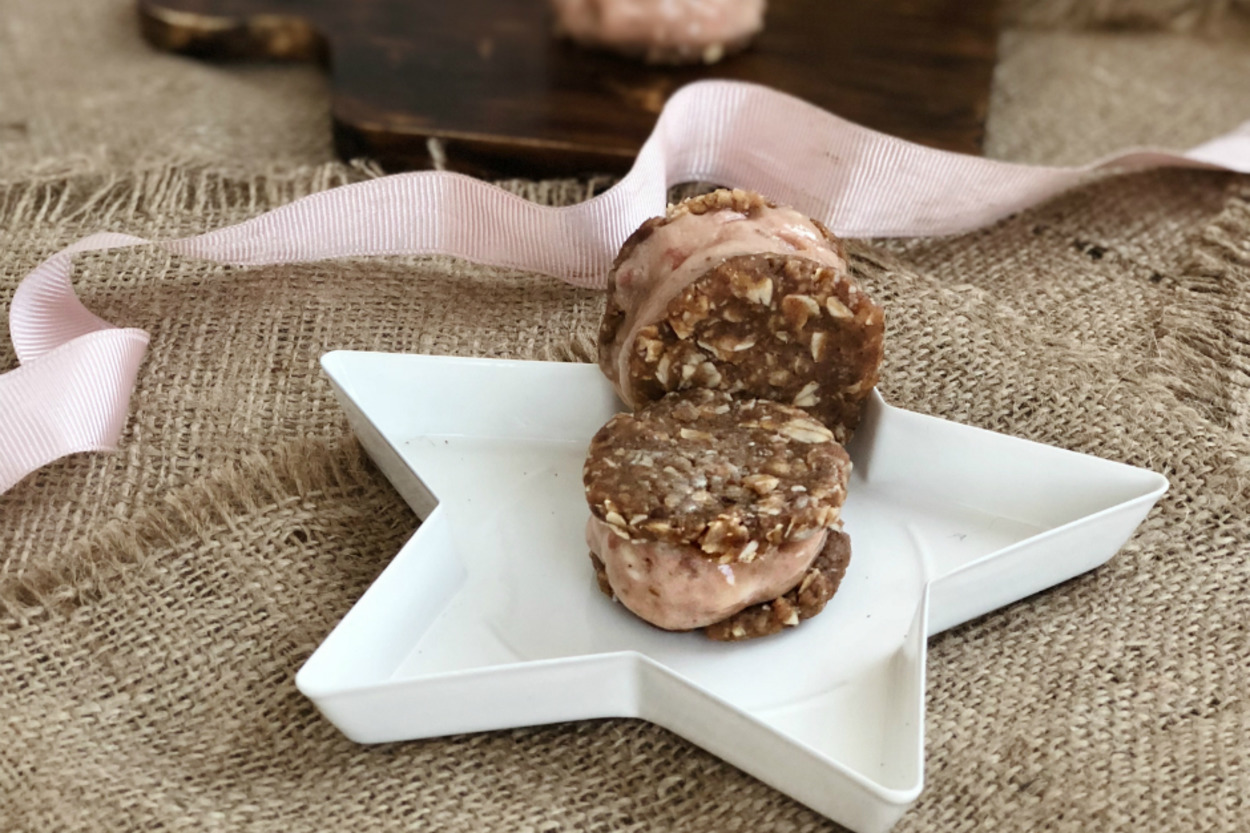 Pişirmeden Hazırlanır: Vegan Dondurmalı Sandviç