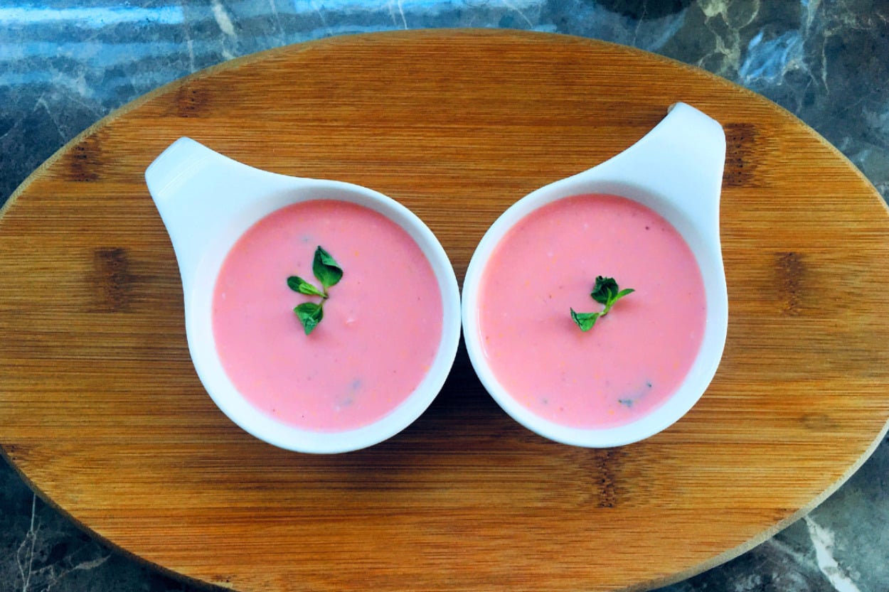 Rengi Kalpleri Çalacak: Pembe Dip Sos