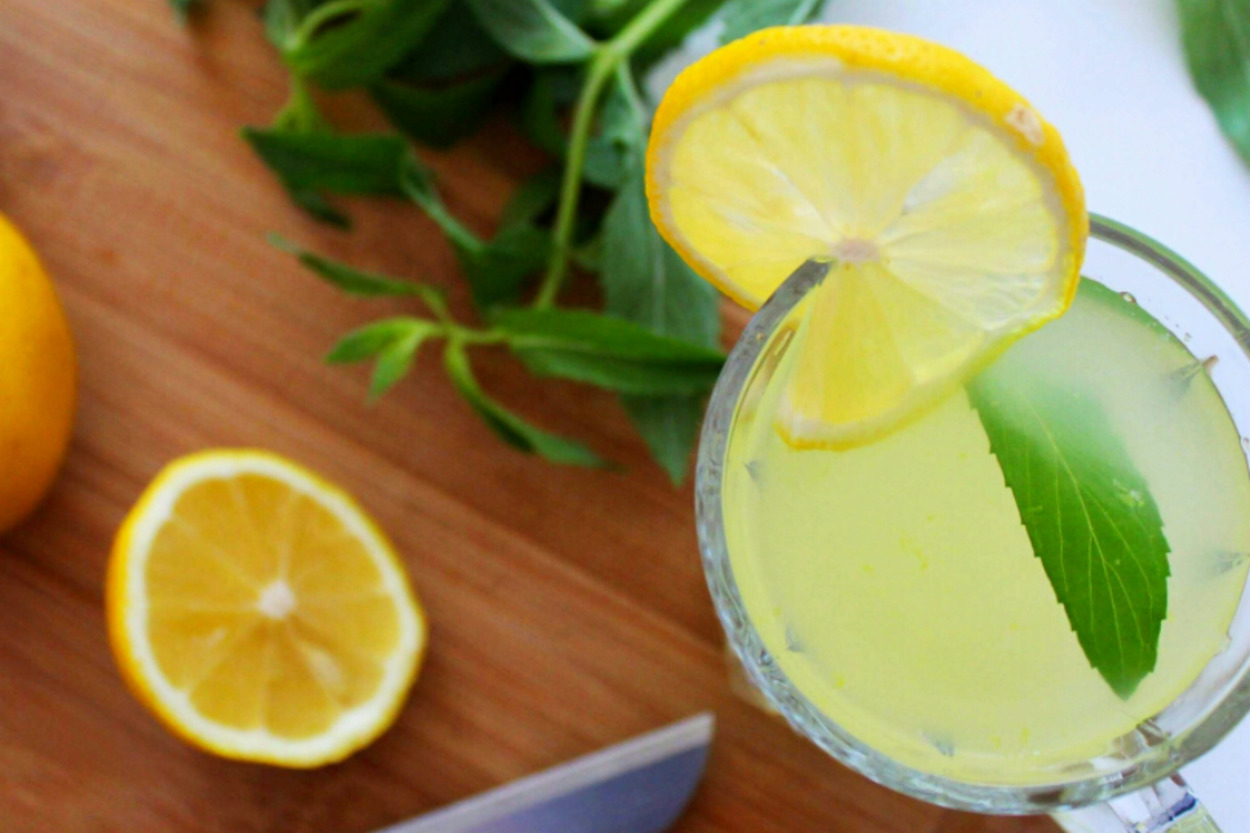 Ferahlatıcı Lezzet: Ev Yapımı Limonata