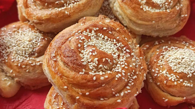 Pastanedekileri Aratmaz: Tahinli Çörek