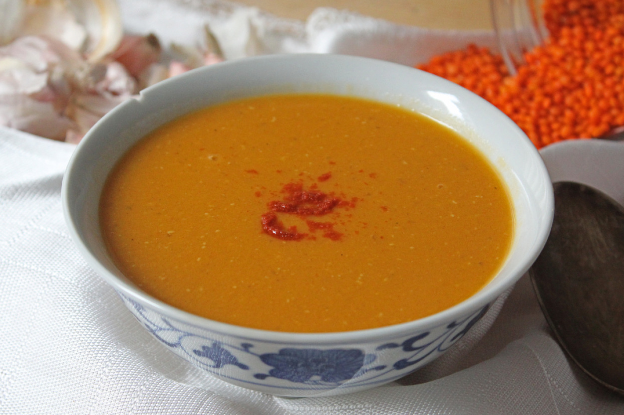 Sıcacık Başlangıç: Körili Mercimek Çorbası