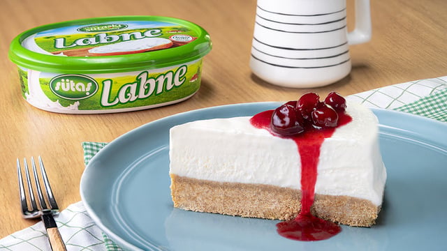 Vişneli Sosuyla: Pişmeyen Labneli Cheesecake