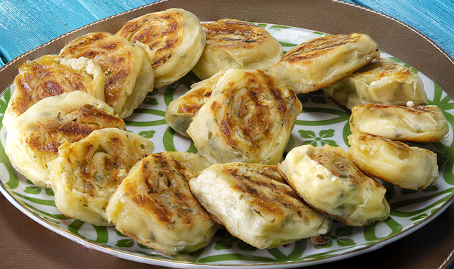 Tost Makinesinde Pişen: Dilim Börek