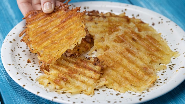 Az Malzemeli ve Enfes: Röşti Usulü Patates Cipsi