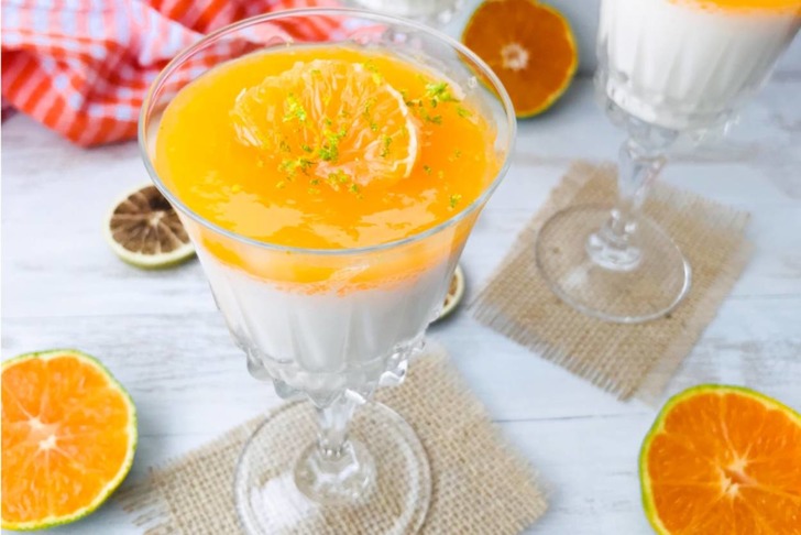 Mandalina Soslu Naneli Panna Cotta Tarifi