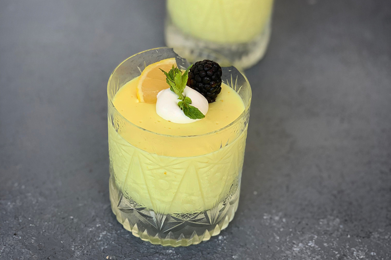 Yaza Yakışan: Limonlu Muhallebi