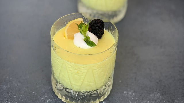 Yaza Yakışan: Limonlu Muhallebi
