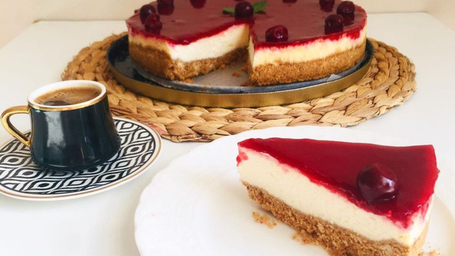 Her Hali Güzel: Vişneli Cheesecake