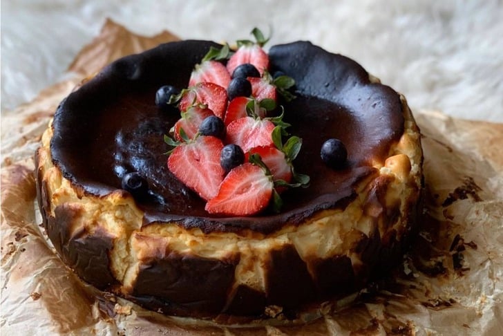 Klasik San Sebastian Cheesecake Tarifi