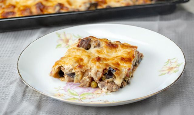 Hem Göze Hem Mideye Şenlik: Macar Kebabı
