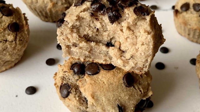 Rafine Şeker İçermeyen: Glutensiz Muzlu Vegan Muffin