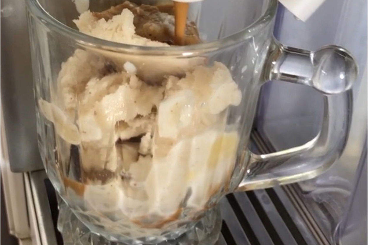 Dondurma Üzerine Kahve: Affogato