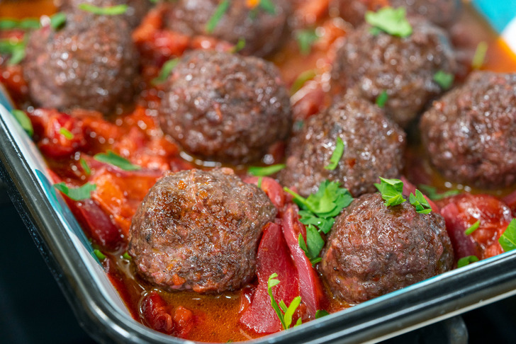 Vişne Soslu Köfte Tarifi